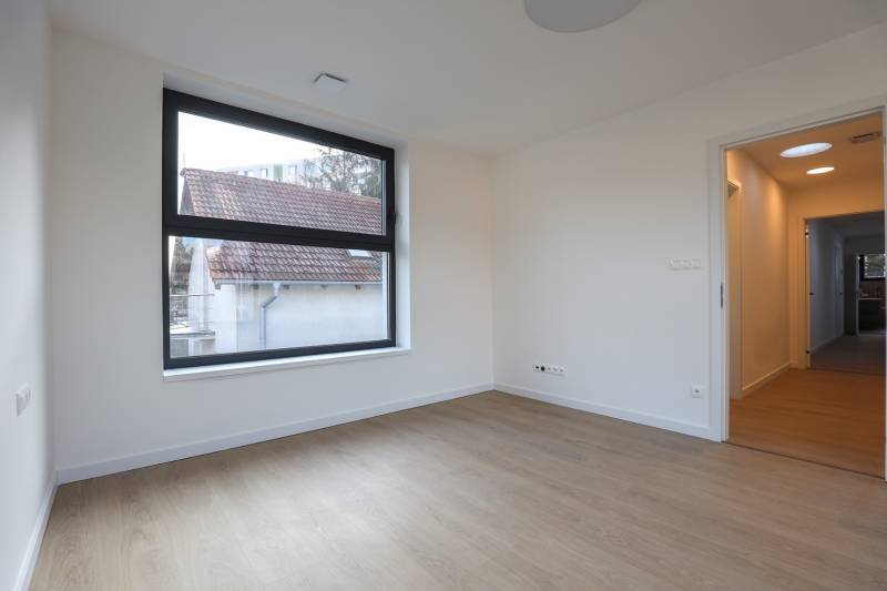 FOR RENT - Brand new 4 bedroom family house at Líščie údolie
