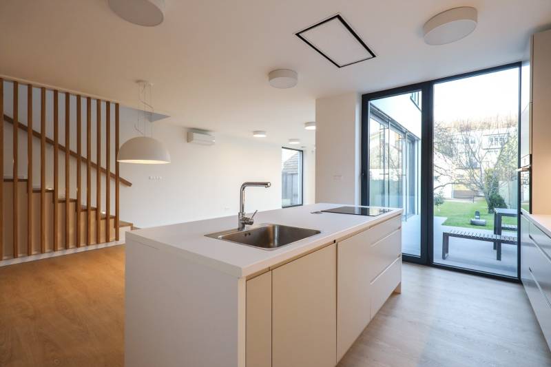 FOR RENT - Brand new 4 bedroom family house at Líščie údolie