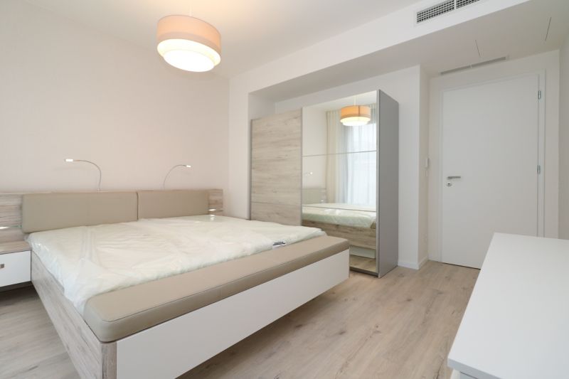 THE HOME I FOR RENT - Luxurious 2 bed. apt. with terrace, Bezručova
