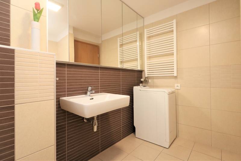 FOR RENT - Spacious 2 bedroom apartment in City Park, Plynárenská