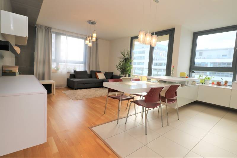 FOR RENT - Spacious 2 bedroom apartment in City Park, Plynárenská