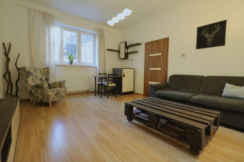 SOLD - Reconstructed 1 bedroom apartment at Tolsteho street, BA