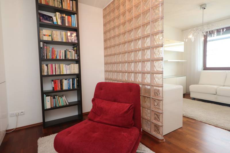 Rent Two bedroom apartment, Two bedroom apartment, Staré grunty, Brati