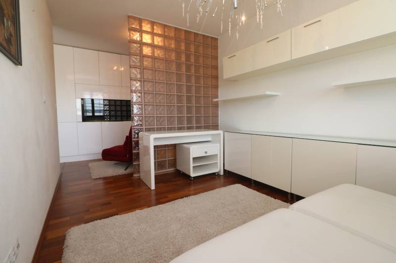 Rent Two bedroom apartment, Two bedroom apartment, Staré grunty, Brati
