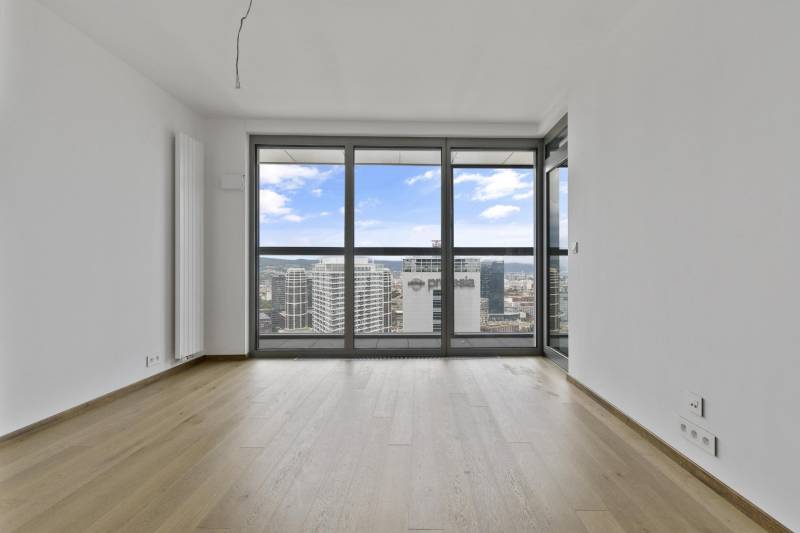 SOLD︱EUROVEA TOWER - 1 bedroom apartment on 31st floor