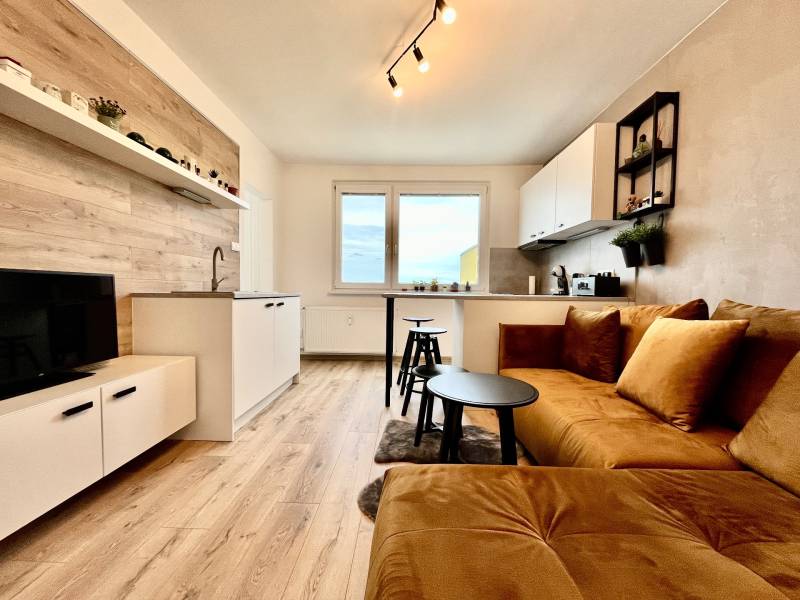 RESERVED - Renovated small 1 bedroom apartment, Závadská street, Rača