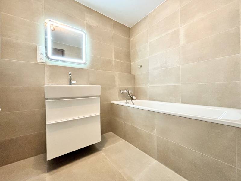 FOR RENT-New 1 bedroom apartment in project SKY PARK, Tower 4, west