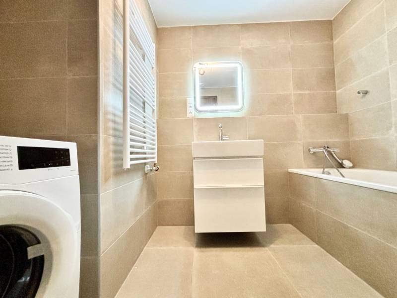 FOR RENT-New 1 bedroom apartment in project SKY PARK, Tower 4, west