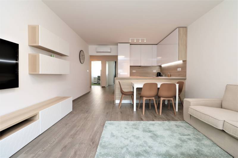 FOR SALE - Modern 2 bedroom apartment in new building STEIN