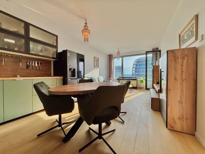 FOR RENT︱SKY PARK  Sunny 1 bed. apt. with the old town view, 4th tower