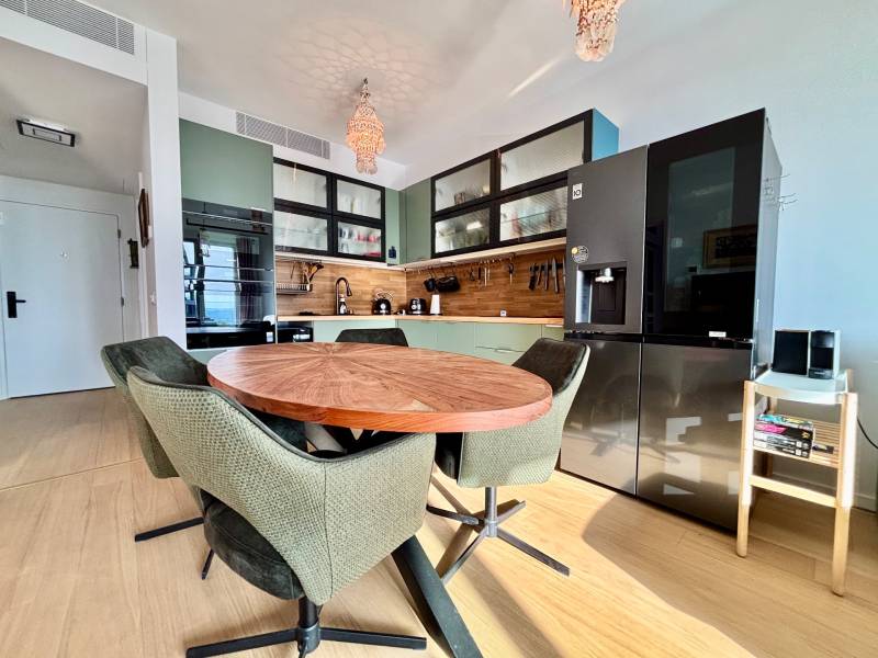 FOR RENT︱SKY PARK  Sunny 1 bed. apt. with the old town view, 4th tower