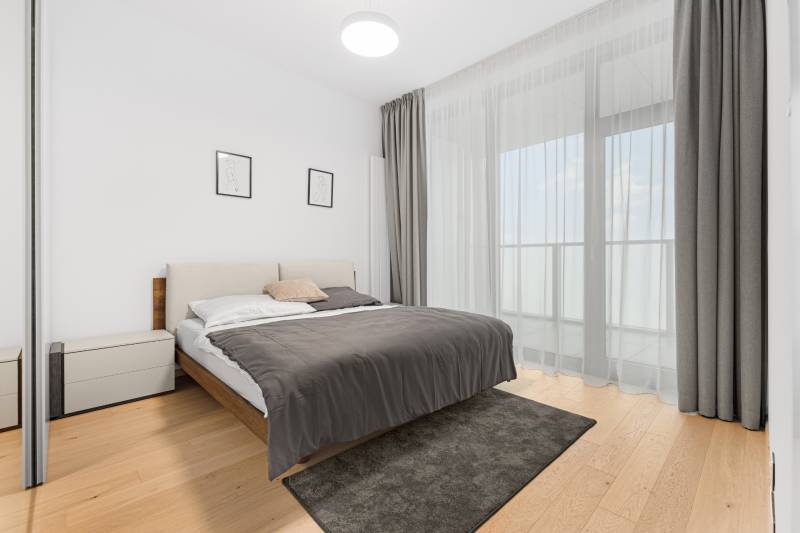 THE HOME︱EUROVEA TOWER - fully furnished  1bed apt. on 36th fl. LUX