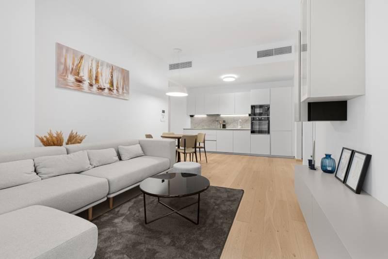 THE HOME︱EUROVEA TOWER - fully furnished  1bed apt. on 36th fl. LUX