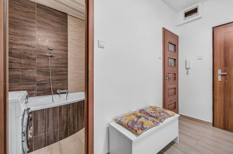 Sale Two bedroom apartment, Two bedroom apartment, Ožvoldíkova, Bratis