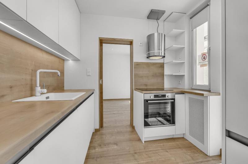 Sale Three bedroom apartment, Three bedroom apartment, Landauova, Brat