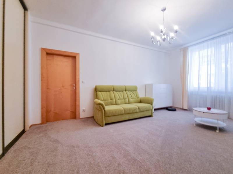 Rent One bedroom apartment, One bedroom apartment, Dulovo námestie, Br