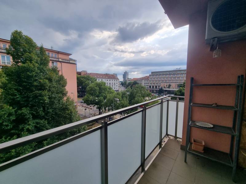 Rent One bedroom apartment, One bedroom apartment, Dulovo námestie, Br