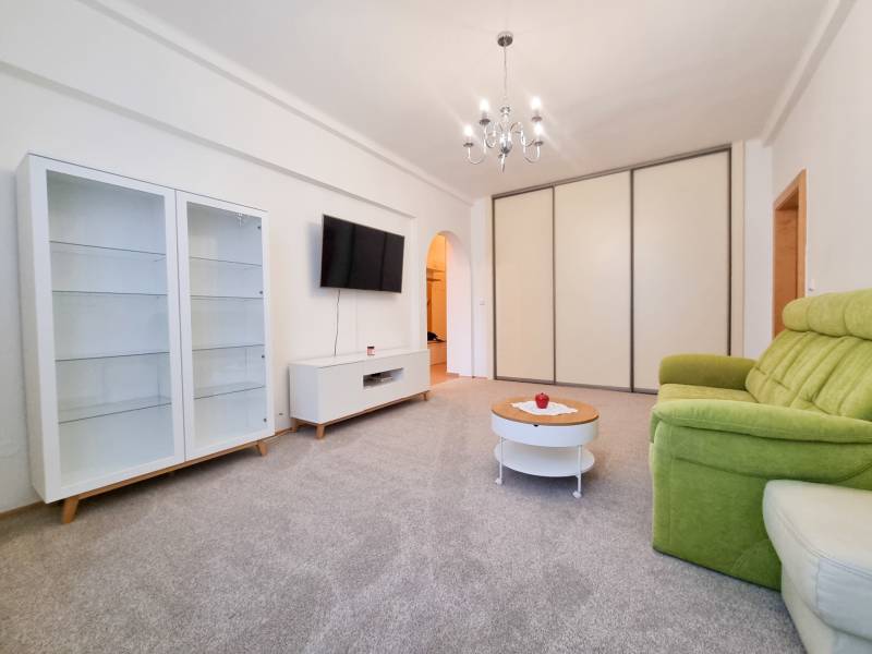 Rent One bedroom apartment, One bedroom apartment, Dulovo námestie, Br