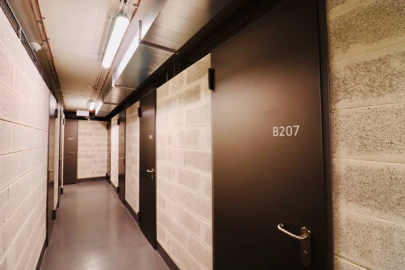 FOR RENT - New 1-bedroom apartment on 19th floor, SKY PARK
