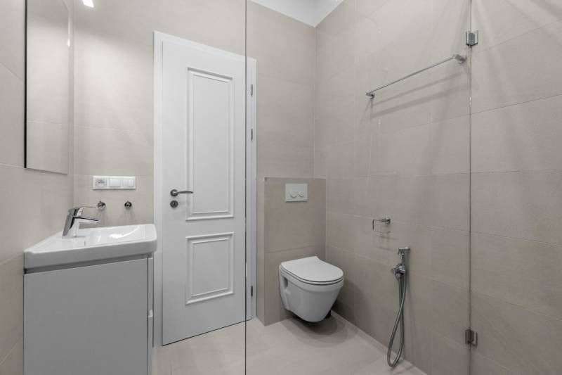 FOR SALE - Luxurious 4-Room Apartment in the Old Town