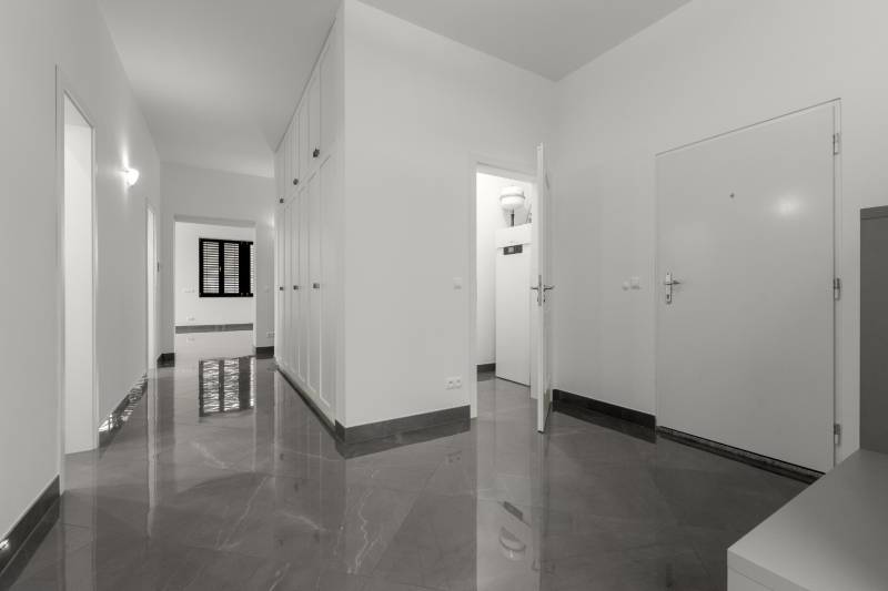 FOR SALE - Luxurious 4-Room Apartment in the Old Town