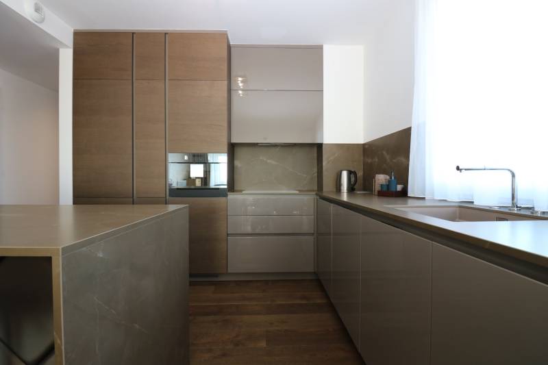 FOR RENT- Exclusive 2-bedroom apartment on top floor, FUXOVA