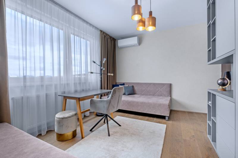 FOR RENT- Exclusive 2-bedroom apartment on top floor, FUXOVA