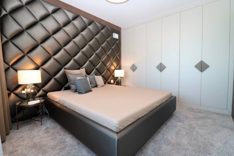 FOR RENT- Exclusive 2-bedroom apartment on top floor, FUXOVA