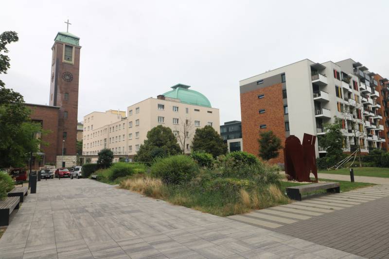 SALE- Cozy and Modern 1-Room Apartment. in the  Stein 2 Development
