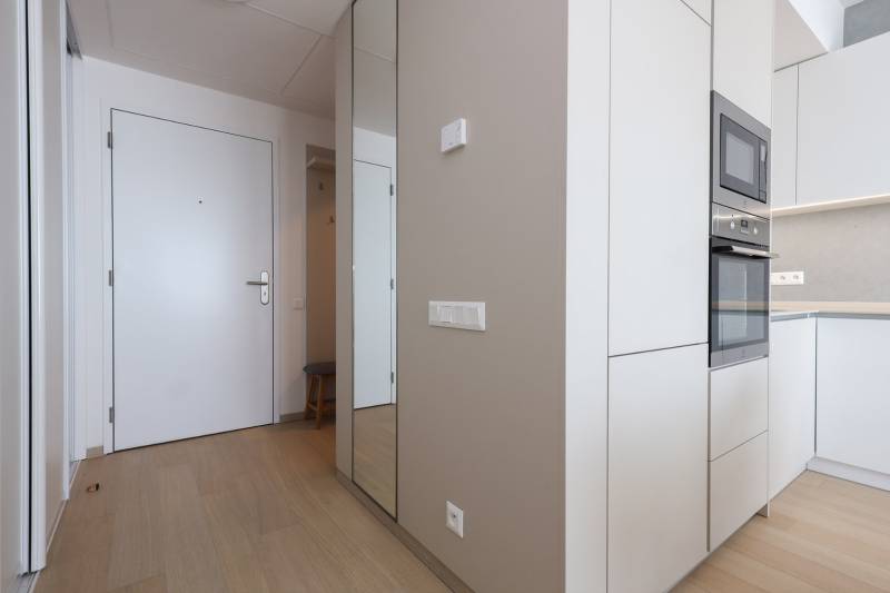 FOR SALE - SKY PARK luxury furnished 2-room apartment on 15th floor
