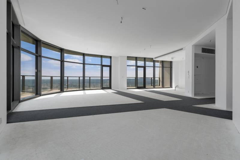 THE HOME︱EUROVEA TOWER - 2 bedroom Penthouse on highest floor