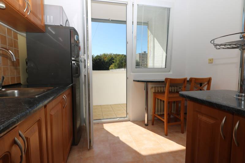 Rent Two bedroom apartment, Two bedroom apartment, Pifflova, Bratislav