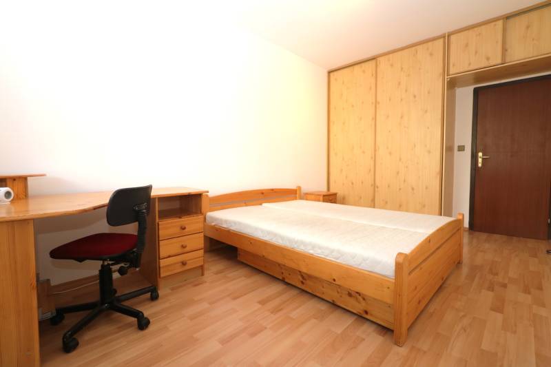 Rent Two bedroom apartment, Two bedroom apartment, Pifflova, Bratislav