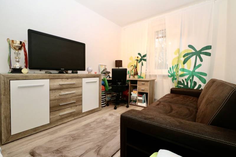 THE HOME I SALE - Modern 3-bedroom apt. in Petržalka, near Draždiak 