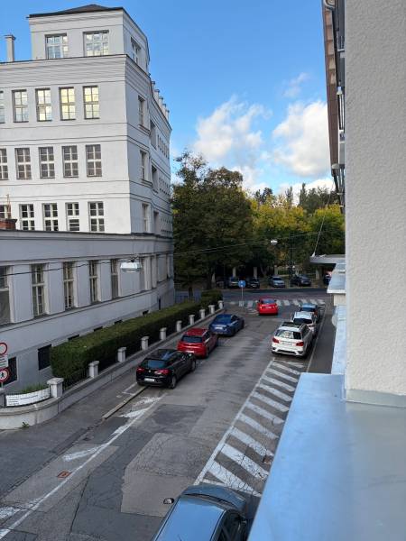 FOR RENT - 1-bedroom apartment, Cukrová street, near Medical Garden