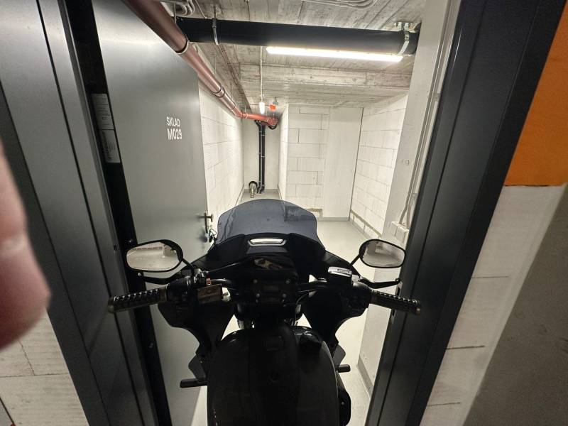 Sale Garage, Garage, Pribinova, Bratislava - Ružinov, Slovakia