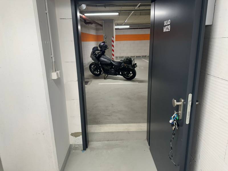 Sale Garage, Garage, Pribinova, Bratislava - Ružinov, Slovakia