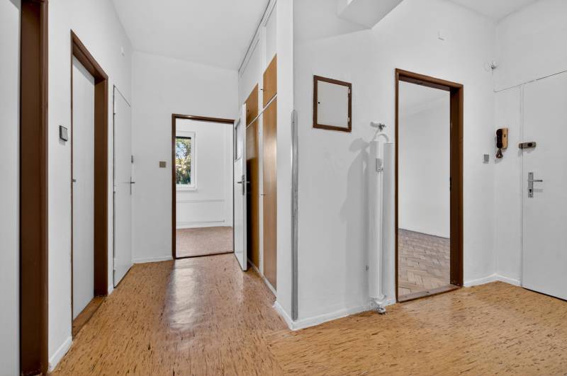 THE HOME I SALE Spacious 2 bed. apt. in the center Krížna/Blumentálska