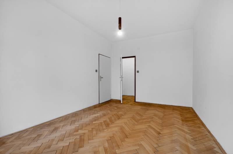 THE HOME I SALE Spacious 2 bed. apt. in the center Krížna/Blumentálska