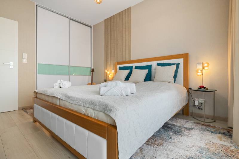 SLNEČNICE︱Modern 1BED Apt. with a Balcony and Excellent Amenities