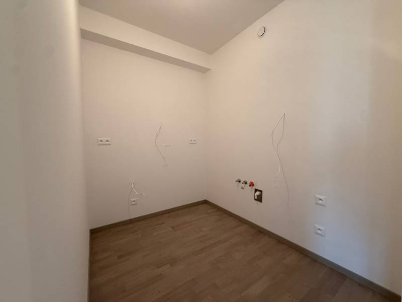 FOR SALE - METROPOLIS New 1,5 room apartment, Bottova