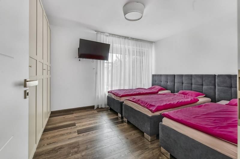 THE HOME | FOR SALE – 3-bedroom family house with garden house