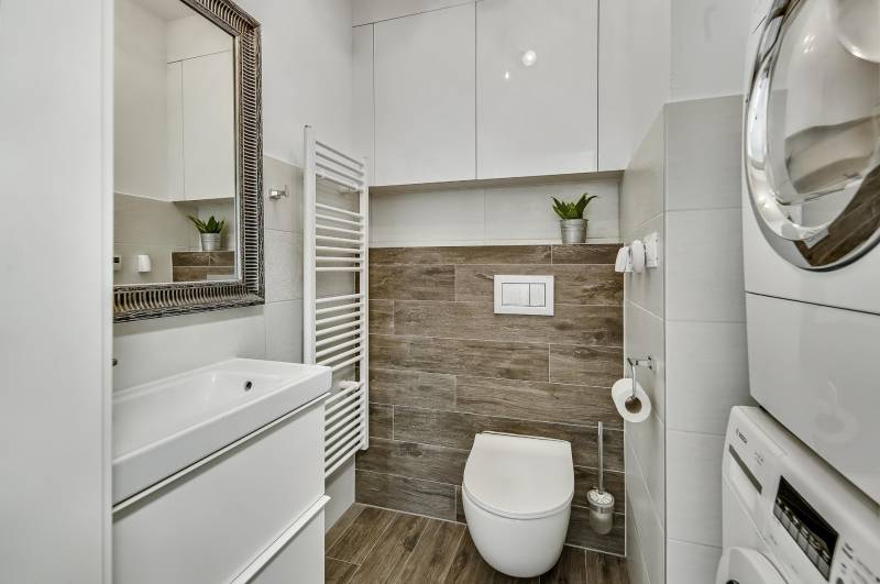 THE HOME | FOR SALE – 3-bedroom family house with garden house