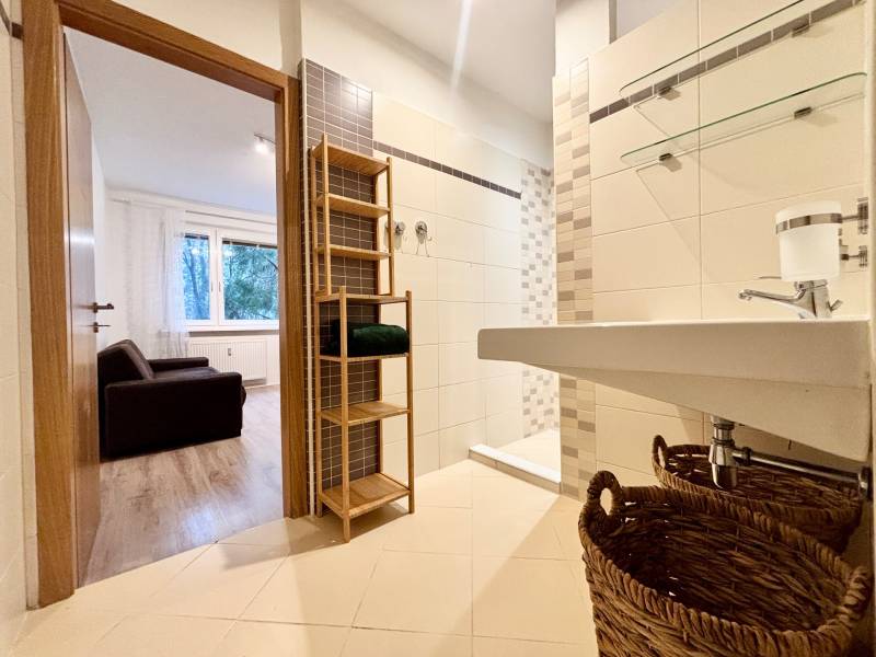 THE HOME I RENT - Modern 3-bedroom apt. in Petržalka, near Draždiak 