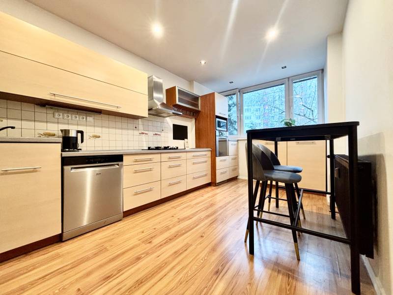 THE HOME I RENT - Modern 3-bedroom apt. in Petržalka, near Draždiak 