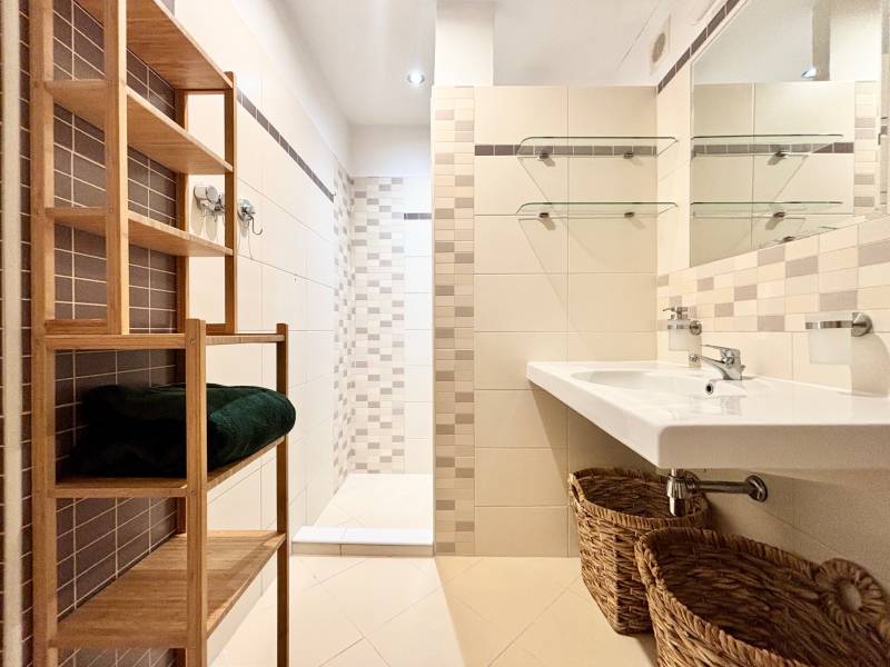 THE HOME I RENT - Modern 3-bedroom apt. in Petržalka, near Draždiak 