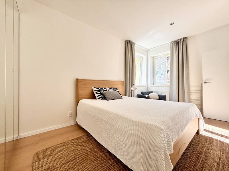 FOR RENT - Modern 1 bedroom apartment in the city center, Cukrová 