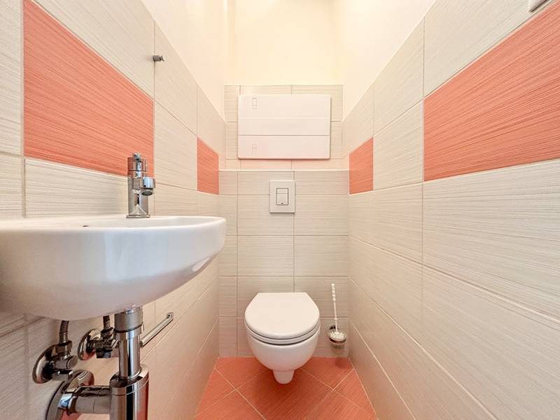 THE HOME I FOR SALE - Charming 1 bedroom apartment, Dulovo square