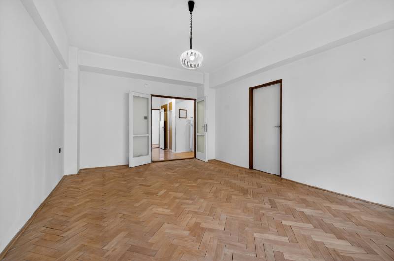 THE HOME I SALE Spacious 2 bed. apt. in the center Krížna/Blumentálska