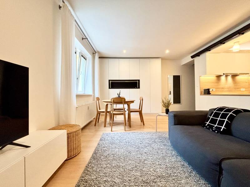 THE HOME I FOR RENT - Modern 2 bed. apartment in the center, Cukrová